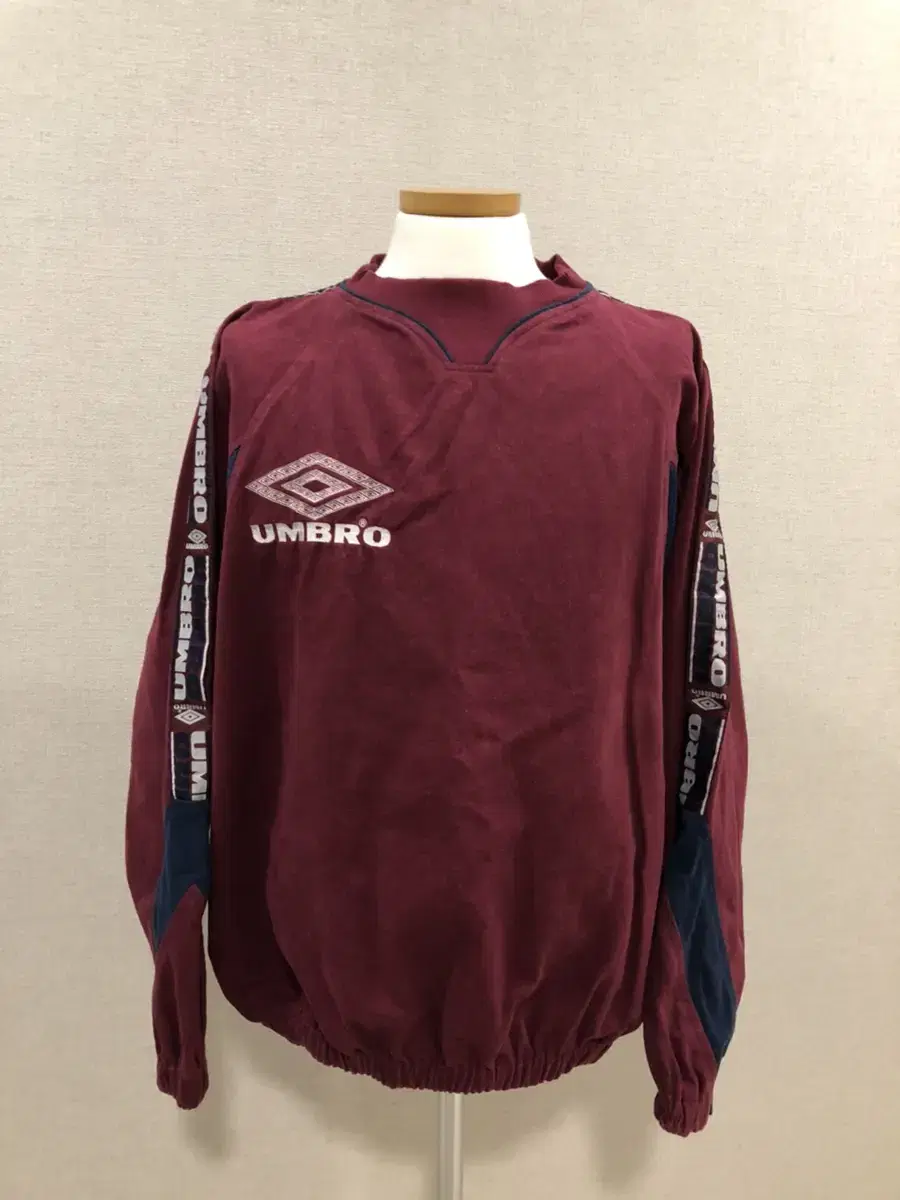 UMBRO warmup .M~L